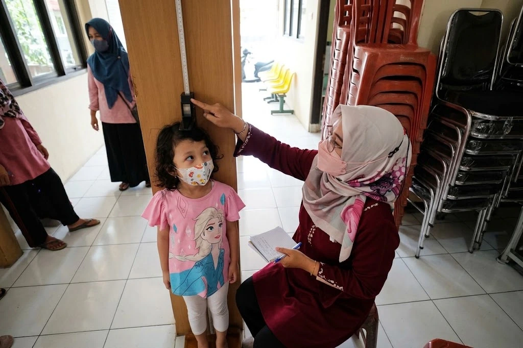 Ketahui pentingnya Kurva Pertumbuhan dalam memantau perkembangan anak dan mendeteksi risiko gangguan gizi secara dini.